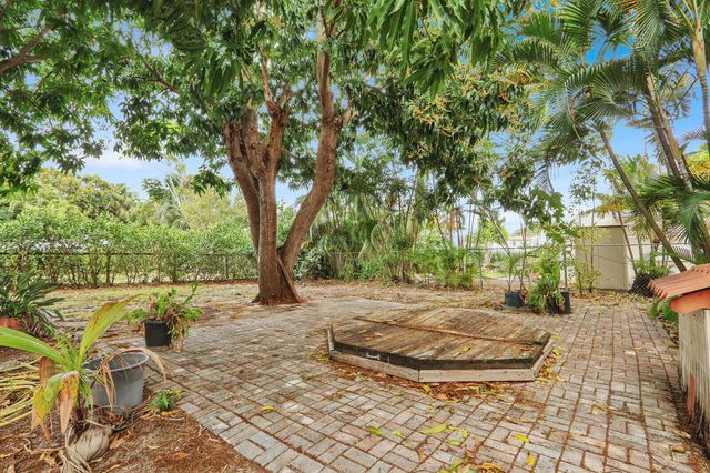 322 Westminster Road, West Palm Beach, FL 33405