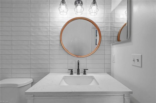 11 Veneris CT, Hampton, VA 23669