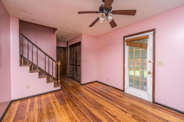 86 Peppertree Lane, North Charleston, SC 29420