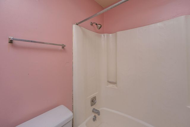 86 Peppertree Lane, North Charleston, SC 29420