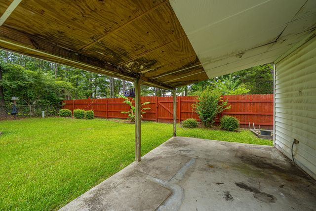 86 Peppertree Lane, North Charleston, SC 29420