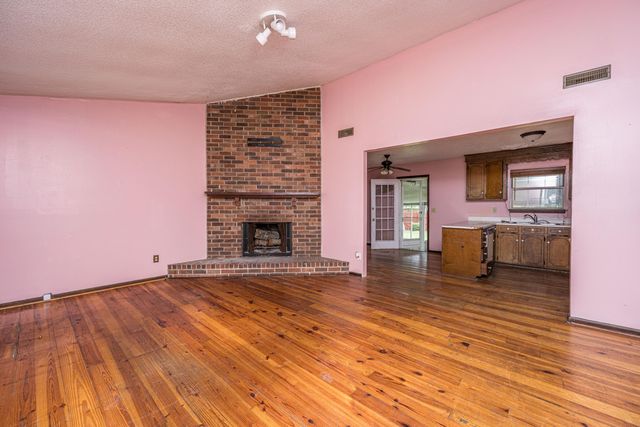 86 Peppertree Lane, North Charleston, SC 29420