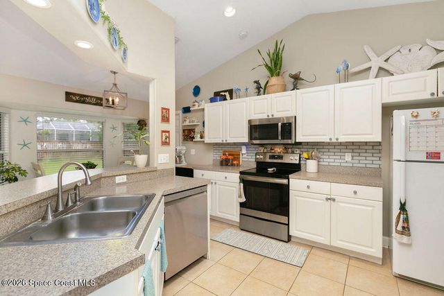 54 Pennsylvania Lane, Palm Coast, FL 32164