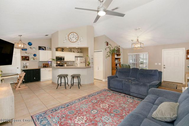 54 Pennsylvania Lane, Palm Coast, FL 32164