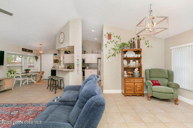 54 Pennsylvania Lane, Palm Coast, FL 32164