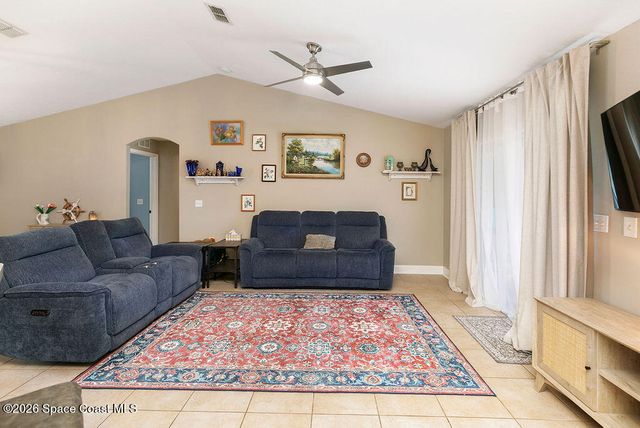 54 Pennsylvania Lane, Palm Coast, FL 32164