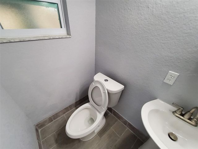 415 KING STREET, Lake Wales, FL 33853
