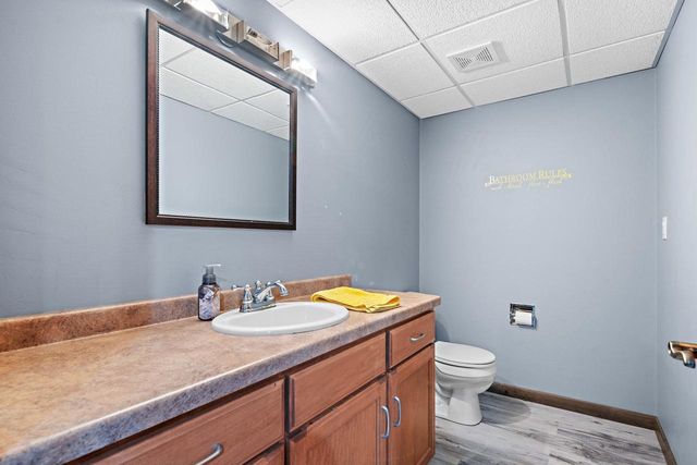 720 HICKORY VALLEY COURT, De Pere, WI 54115