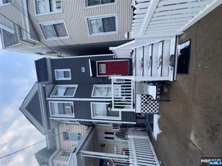 274 Summer Avenue, Newark, NJ 07104