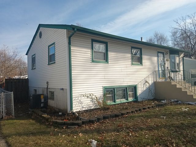 14813 S Sacramento Avenue, Posen, IL 60469