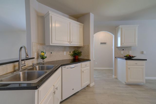 29003 W West Pecos River Court Court, Spring, TX 77386