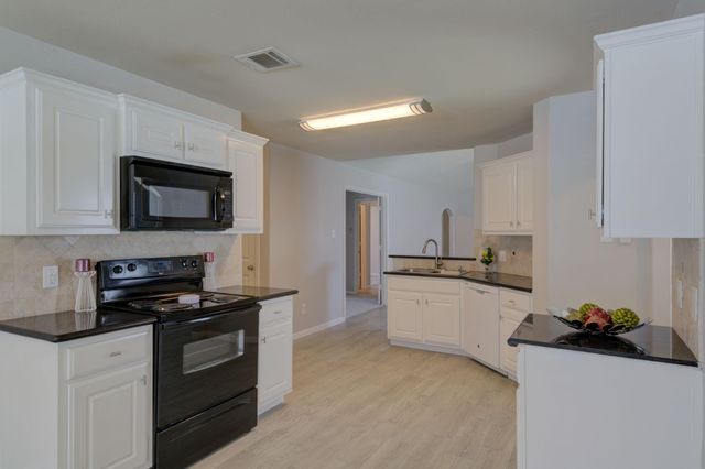 29003 W West Pecos River Court Court, Spring, TX 77386