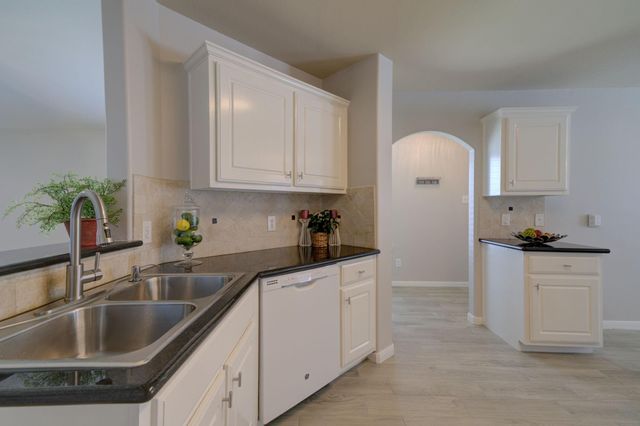 29003 W West Pecos River Court Court, Spring, TX 77386