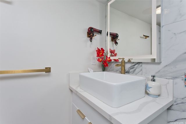 1777 Ala Moana Boulevard 2142, Honolulu, HI 96815