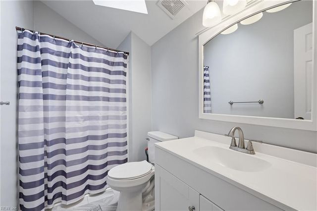 272 Windship CV, Virginia Beach, VA 23454