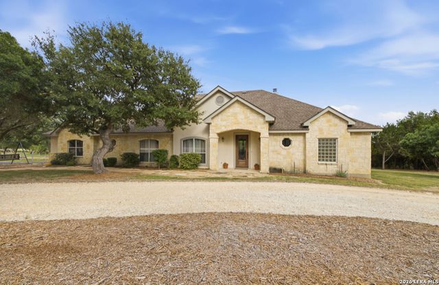 301 Mountain Spring, Boerne, TX 78006