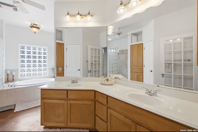 301 Mountain Spring, Boerne, TX 78006