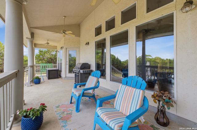 301 Mountain Spring, Boerne, TX 78006