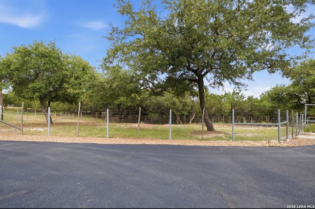 301 Mountain Spring, Boerne, TX 78006