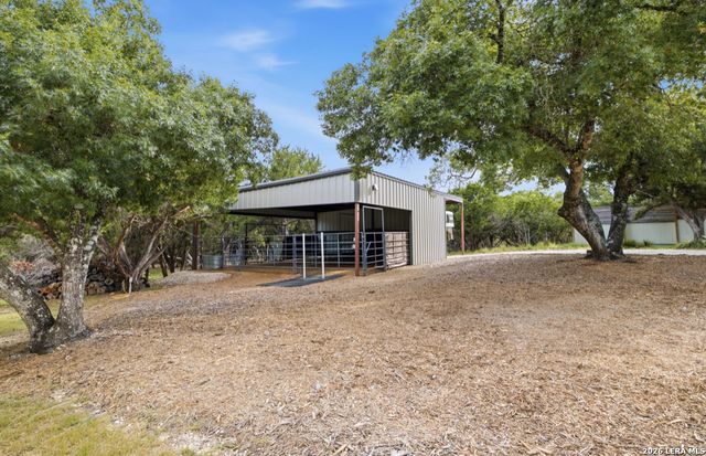 301 Mountain Spring, Boerne, TX 78006