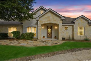 301 Mountain Spring, Boerne, TX 78006