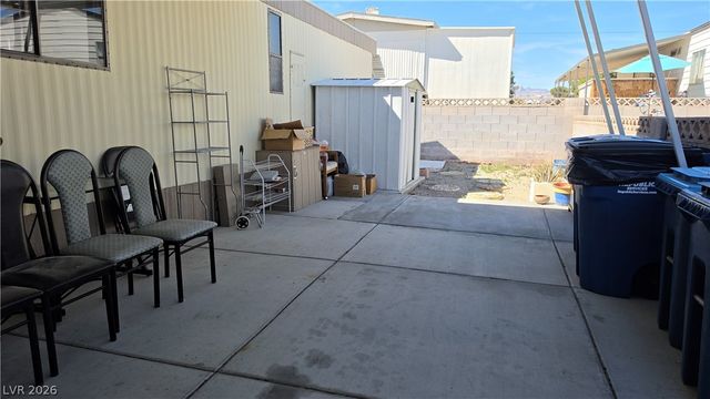 4633 East Royal Ridge Boulevard, Las Vegas, NV 89103