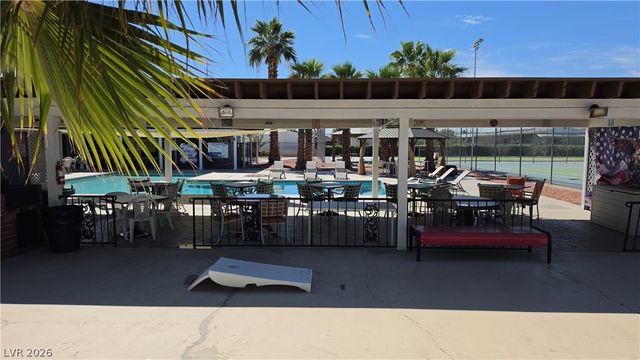 4633 East Royal Ridge Boulevard, Las Vegas, NV 89103