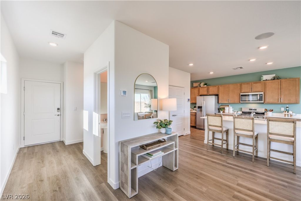 921 Alethea River Avenue, North Las Vegas, NV 89084 — photo 4
