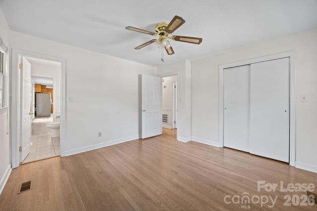 1502 Cloverdale Lane, Gastonia, NC 28052