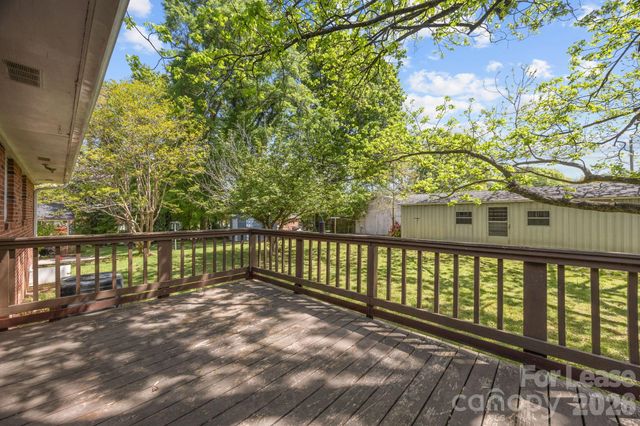 1502 Cloverdale Lane, Gastonia, NC 28052