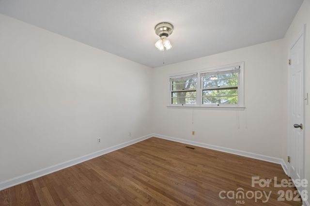 1502 Cloverdale Lane, Gastonia, NC 28052