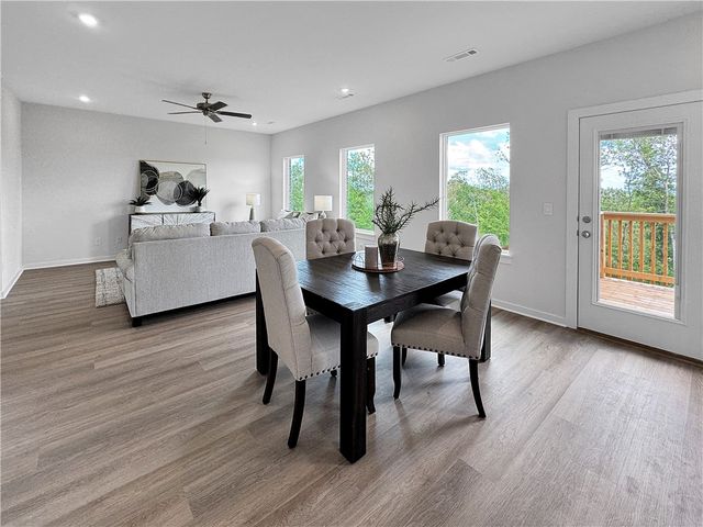 524 W Gosling Isle, Farmington, AR 72730