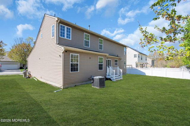 72 Lamp Post Drive, Barnegat, NJ 08005