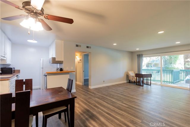 564 N Bellflower 109, Long Beach, CA 90814