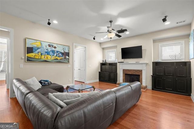 1917 Baxley Pine Trace, Suwanee, GA 30024