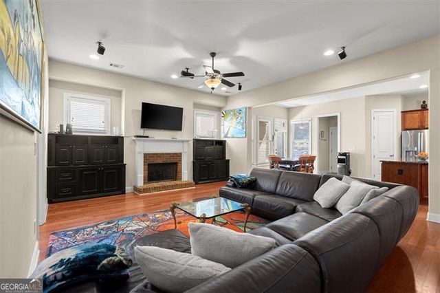 1917 Baxley Pine Trace, Suwanee, GA 30024