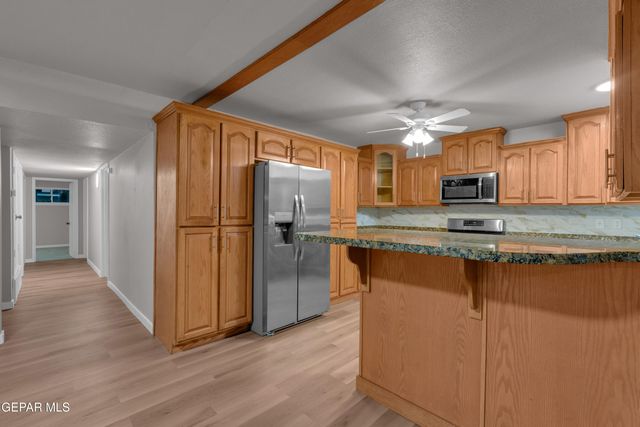 404 CHERMONT Drive, El Paso, TX 79912
