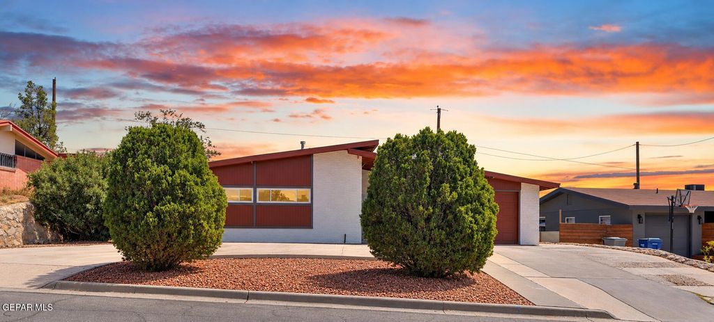 404 CHERMONT Drive, El Paso, TX 79912