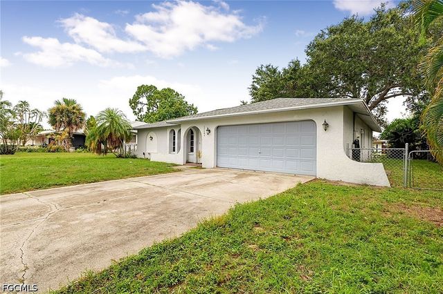 17404 Homewood RD, Fort Myers, FL 33967