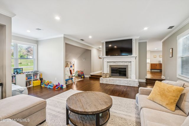 11 Jennifer Drive, Holmdel, NJ 07733