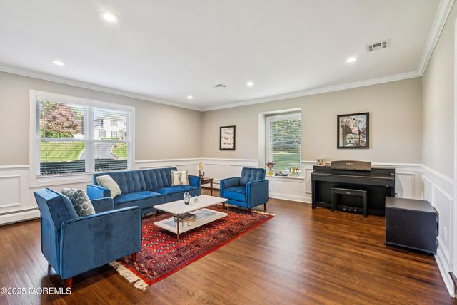 11 Jennifer Drive, Holmdel, NJ 07733