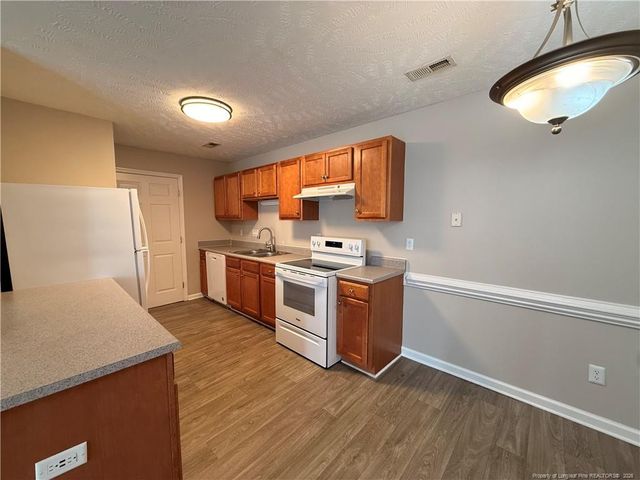 4029 Professional Drive 12, Hope Mills, NC 28348
