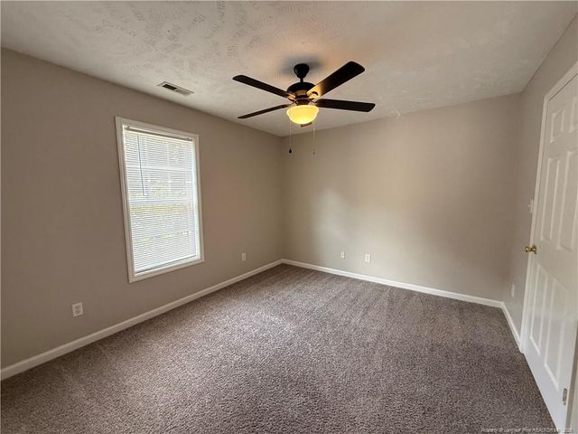 4029 Professional Drive 12, Hope Mills, NC 28348