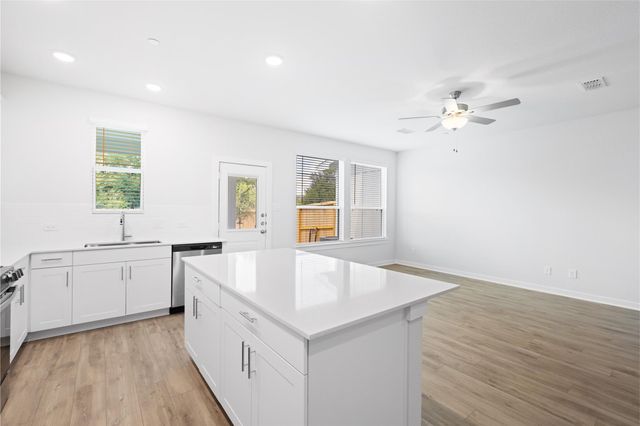 3037 Dovedale Street, Pearland, TX 77548