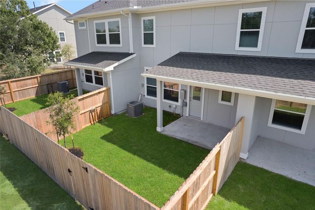 3037 Dovedale Street, Pearland, TX 77548