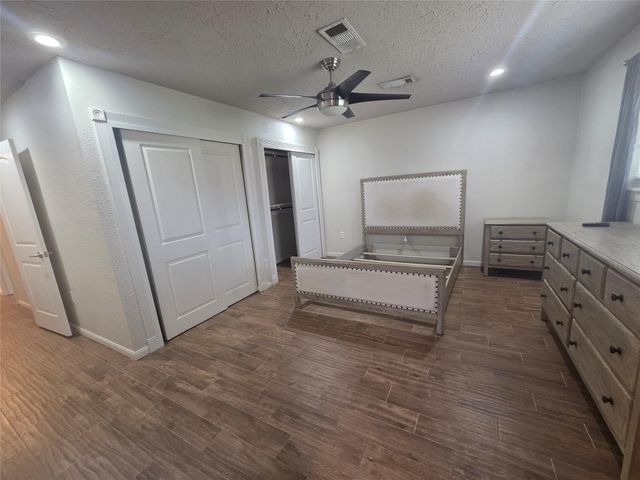 6002 Beaudry Drive, Houston, TX 77035