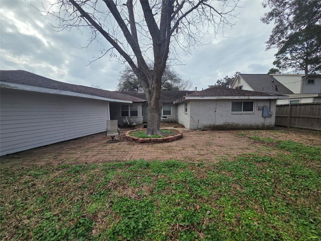 6002 Beaudry Drive, Houston, TX 77035