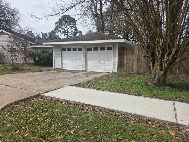 6002 Beaudry Drive, Houston, TX 77035