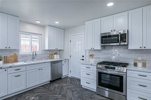 1621 W Pine, Lompoc, CA 93436