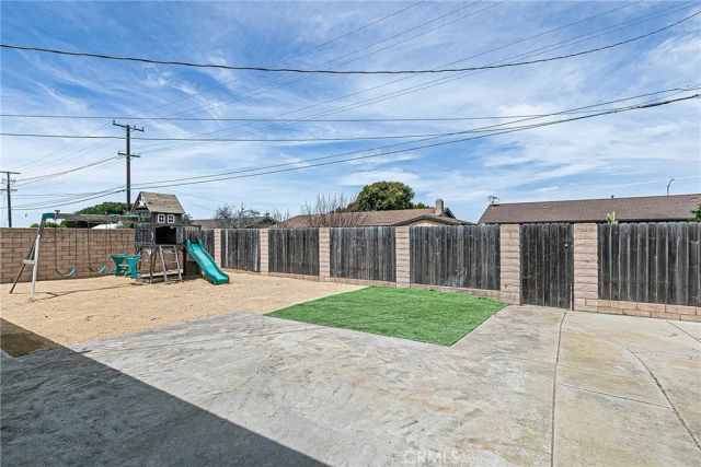 1621 W Pine, Lompoc, CA 93436